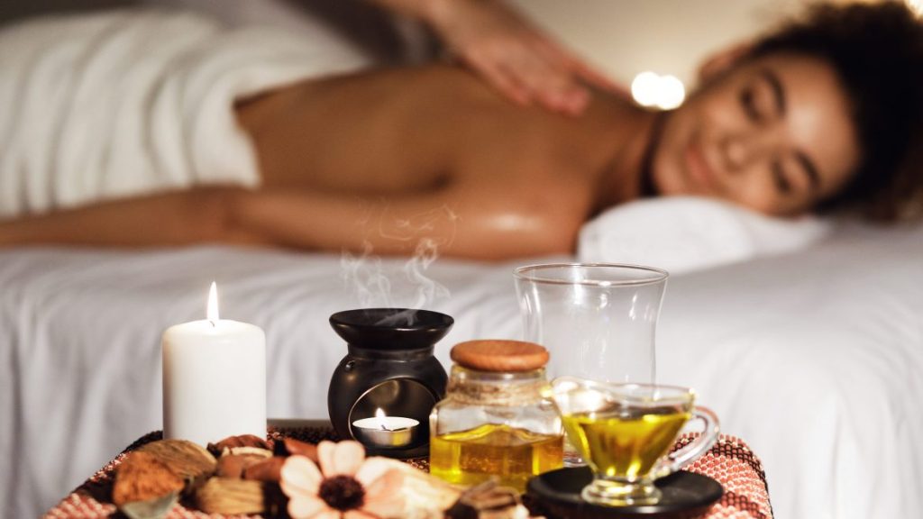 Aromatherapy Massage Dao Holistic